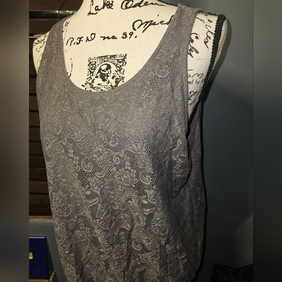 Loft Outlets Womans Gray Tank Top Size L - Picture 2 of 12